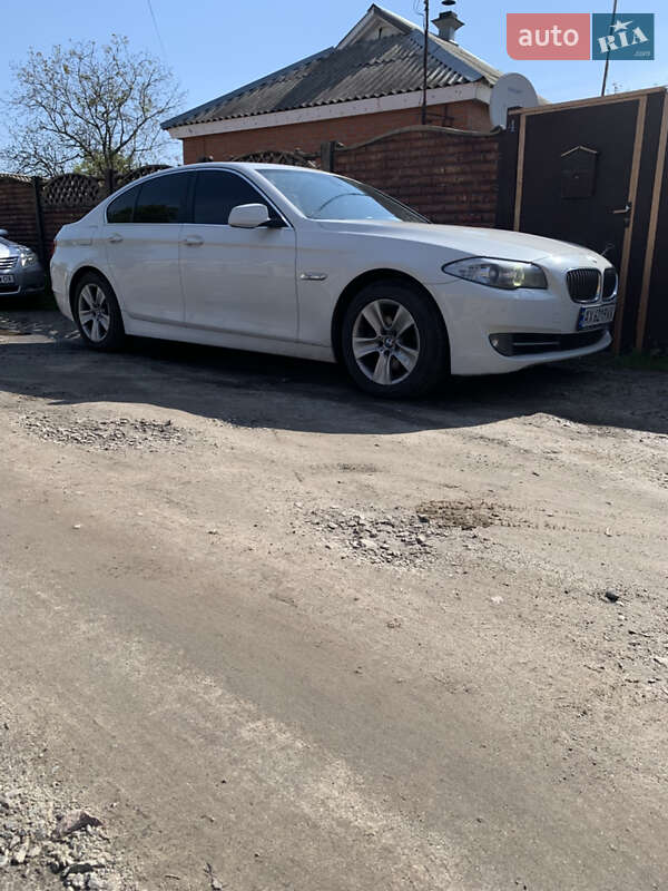BMW 5 Series 2012