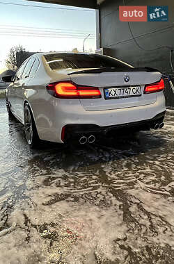 Седан BMW 5 Series 2017 в 