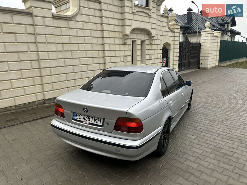 Седан BMW 5 Series 1997 в Тернополе