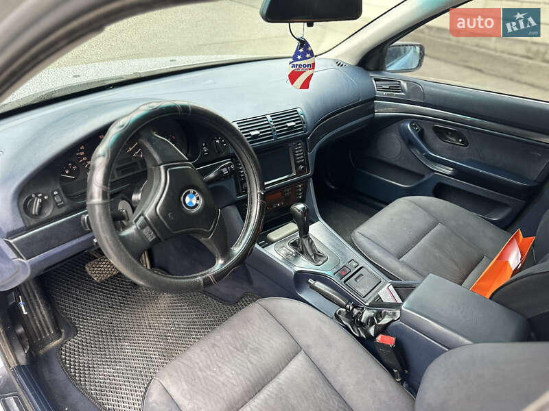 Седан BMW 5 Series 1997 в Тернополе