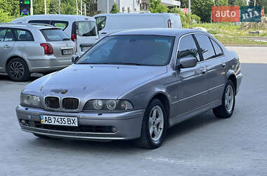 Седан BMW 5 Series 2001 в Ровно