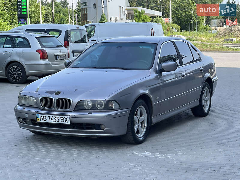 BMW 5 Series 2001