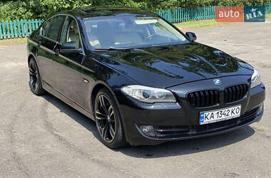 Седан BMW 5 Series 2013 в 