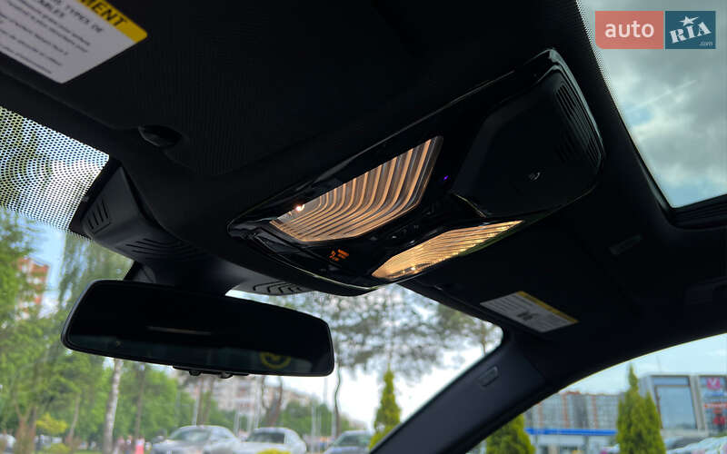 Седан BMW 5 Series 2018 в Львове фото 27 Седан BMW 5 Series 2018 в Львове