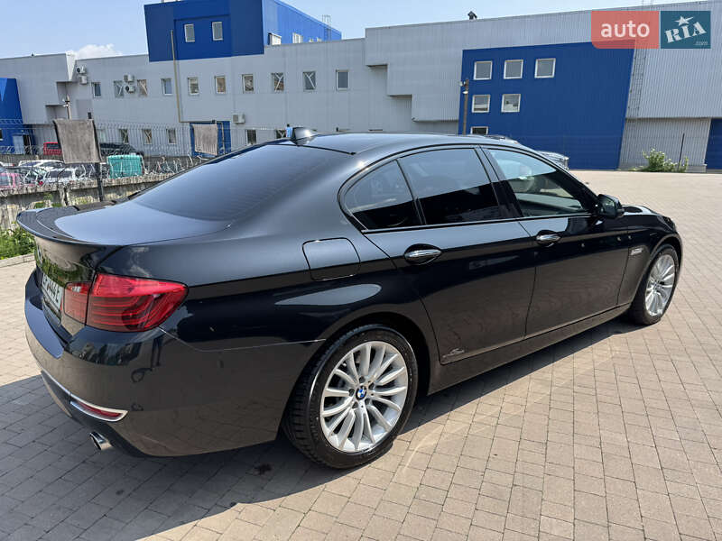 Седан BMW 5 Series 2015 в Ковеле