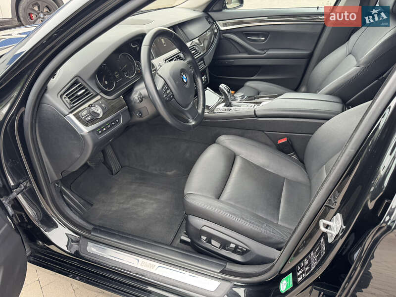 Седан BMW 5 Series 2015 в Ковеле