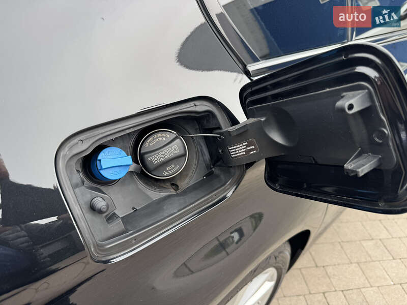 Седан BMW 5 Series 2015 в Ковеле