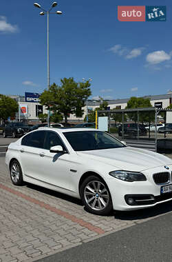 Седан BMW 5 Series 2015 в Києві