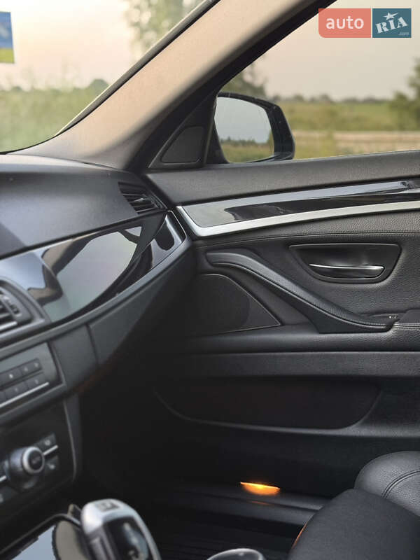Седан BMW 5 Series 2014 в Луцьку