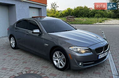 Седан BMW 5 Series 2012 в 