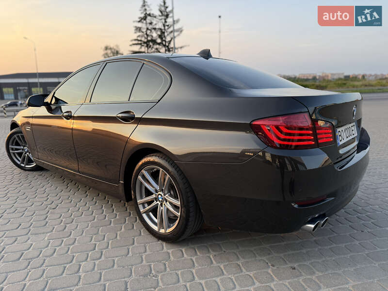 Седан BMW 5 Series 2015 в Тернополе
