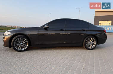 Седан BMW 5 Series 2015 в 