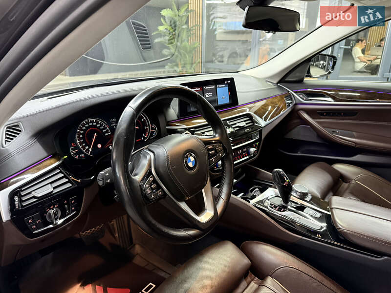Седан BMW 5 Series 2017 в Одесі фото 19 Седан BMW 5 Series 2017 в Одесі