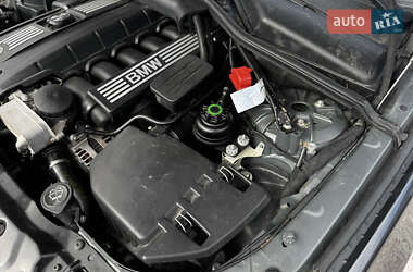 Седан BMW 5 Series 2009 в 