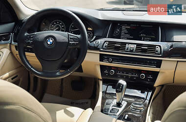 Седан BMW 5 Series 2014 в 