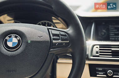 Седан BMW 5 Series 2014 в 