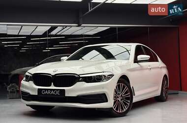 Седан BMW 5 Series 2018 в 