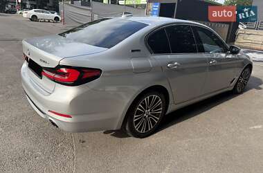 Седан BMW 5 Series 2018 в 