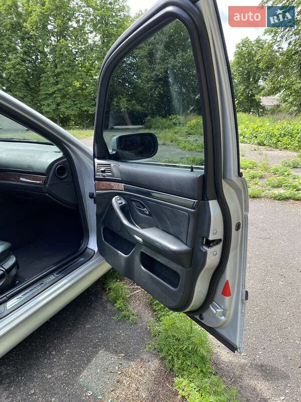 Седан BMW 5 Series 2002 в Семенівці
