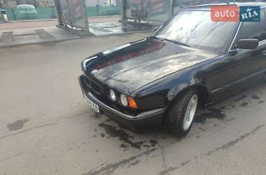 Седан BMW 5 Series 1992 в Львове