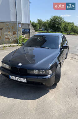 Седан BMW 5 Series 2002 в  Седан BMW 5 Series 2002 в