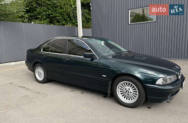 Седан BMW 5 Series 2001 в 
