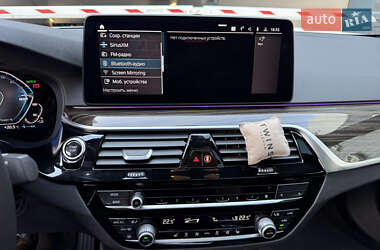 Седан BMW 5 Series 2020 в 