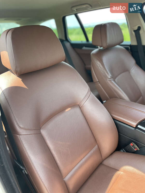 Универсал BMW 5 Series 2014 в Дрогобыче