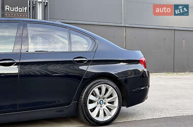 Седан BMW 5 Series 2011 в 