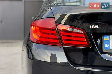 Седан BMW 5 Series 2011 в 
