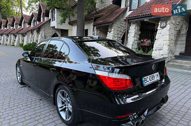 Седан BMW 5 Series 2004 в Львове