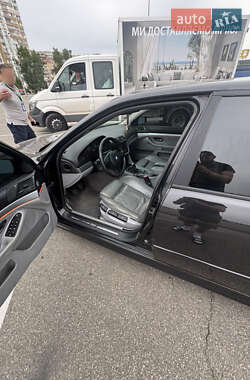 Седан BMW 5 Series 2000 в 