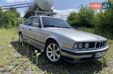 Седан BMW 5 Series 1990 в 