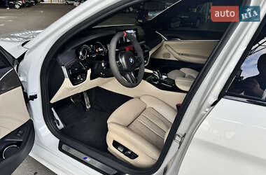 Седан BMW 5 Series 2017 в 