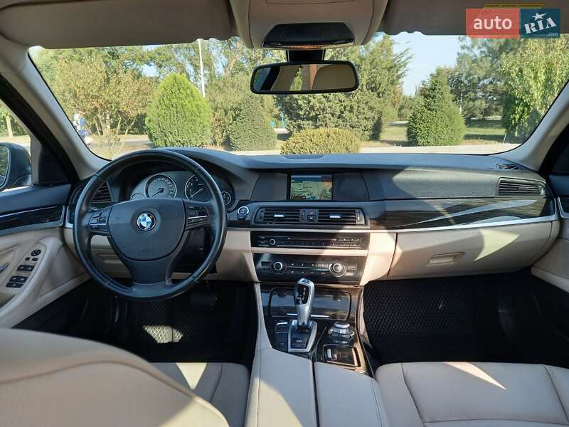 Седан BMW 5 Series 2013 в Измаиле фото 10 Седан BMW 5 Series 2013 в Измаиле