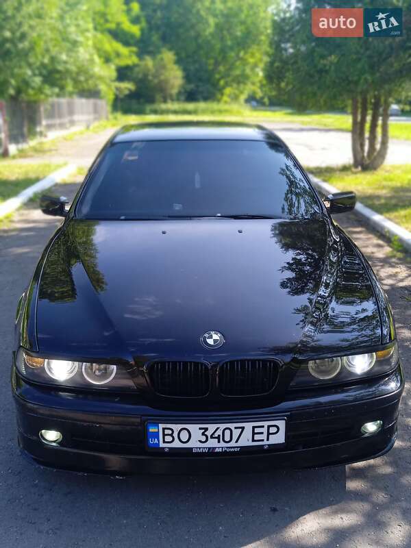 Седан BMW 5 Series 2000 в 