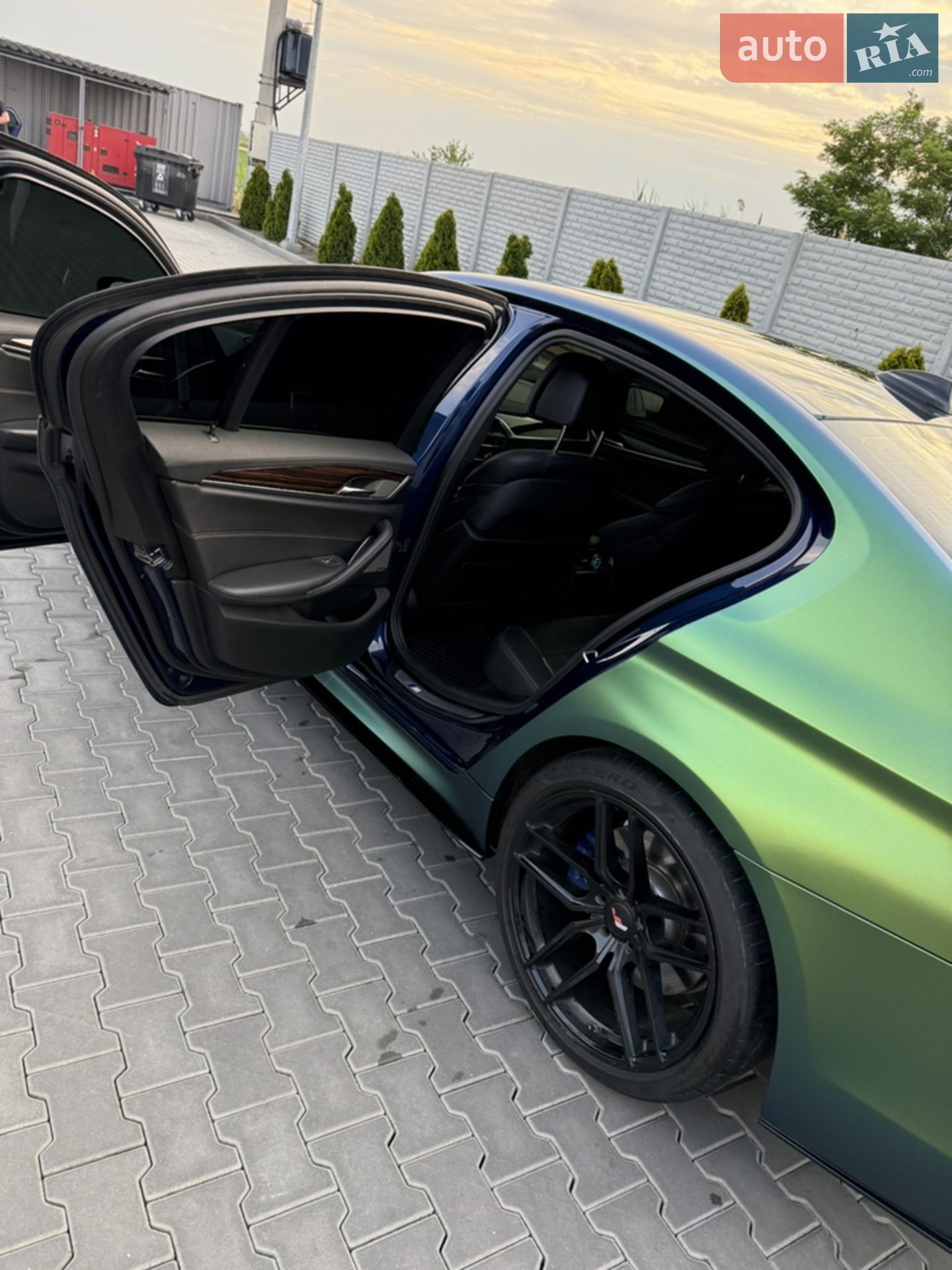 2017 BMW 5er - мініатюра 10