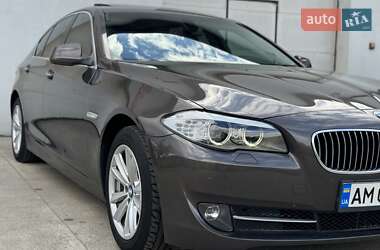Седан BMW 5 Series 2011 в 