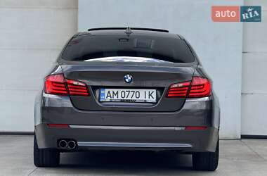 Седан BMW 5 Series 2011 в 