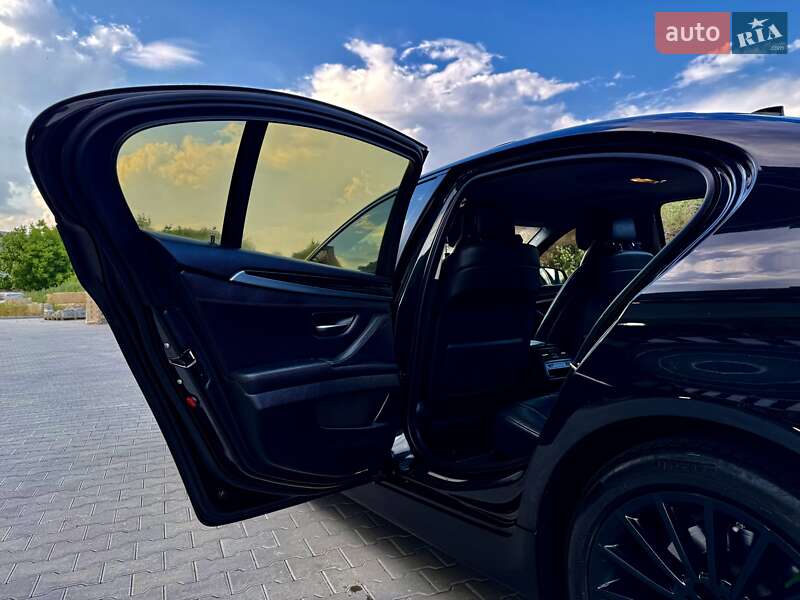 Седан BMW 5 Series 2013 в Одессе