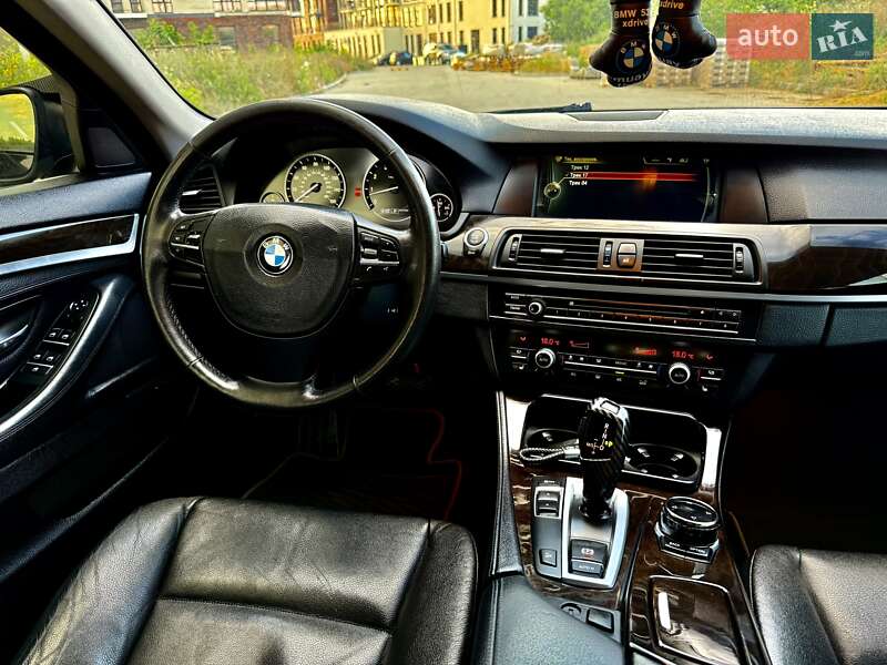 Седан BMW 5 Series 2013 в Одессе