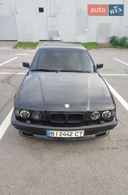 Седан BMW 5 Series 1992 в Полтаві
