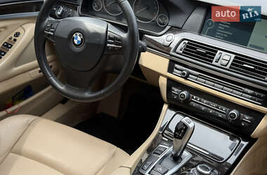 Седан BMW 5 Series 2012 в 