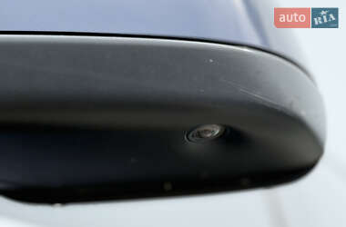 Седан BMW 5 Series 2012 в 