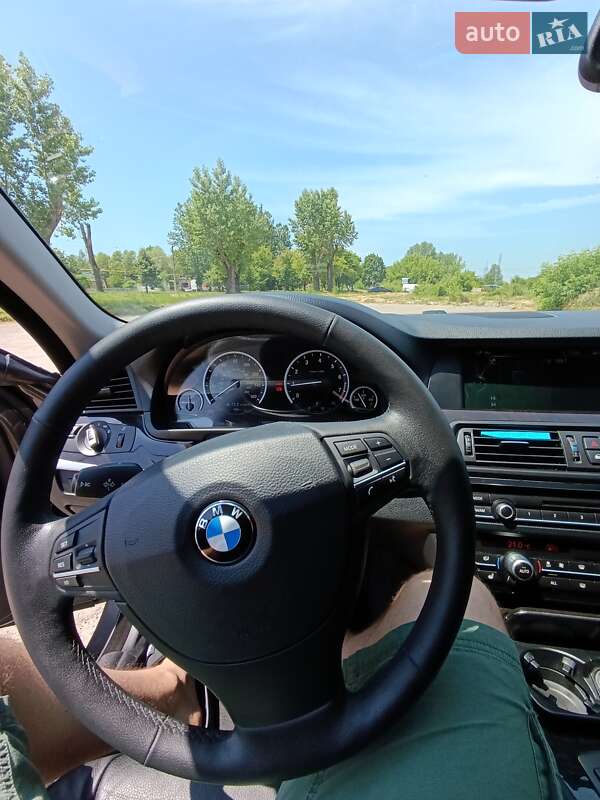Седан BMW 5 Series 2013 в Ивано-Франковске