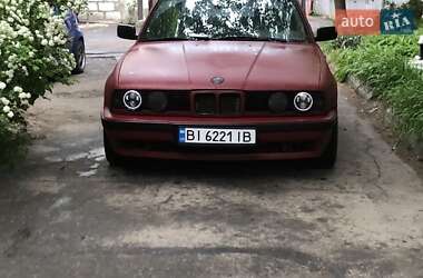 Седан BMW 5 Series 1993 в Полтаве