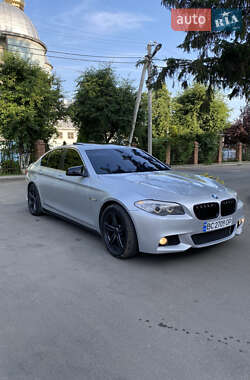 Седан BMW 5 Series 2011 в 