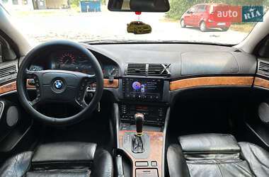 Седан BMW 5 Series 1998 в 