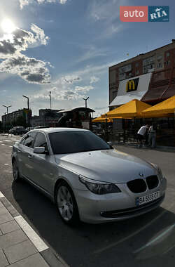 Седан BMW 5 Series 2007 в Александрие