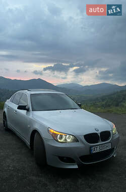 Седан BMW 5 Series 2004 в Синевире